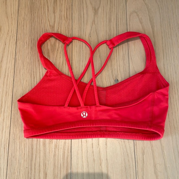Lululemon sports bra - Picture 2 of 2